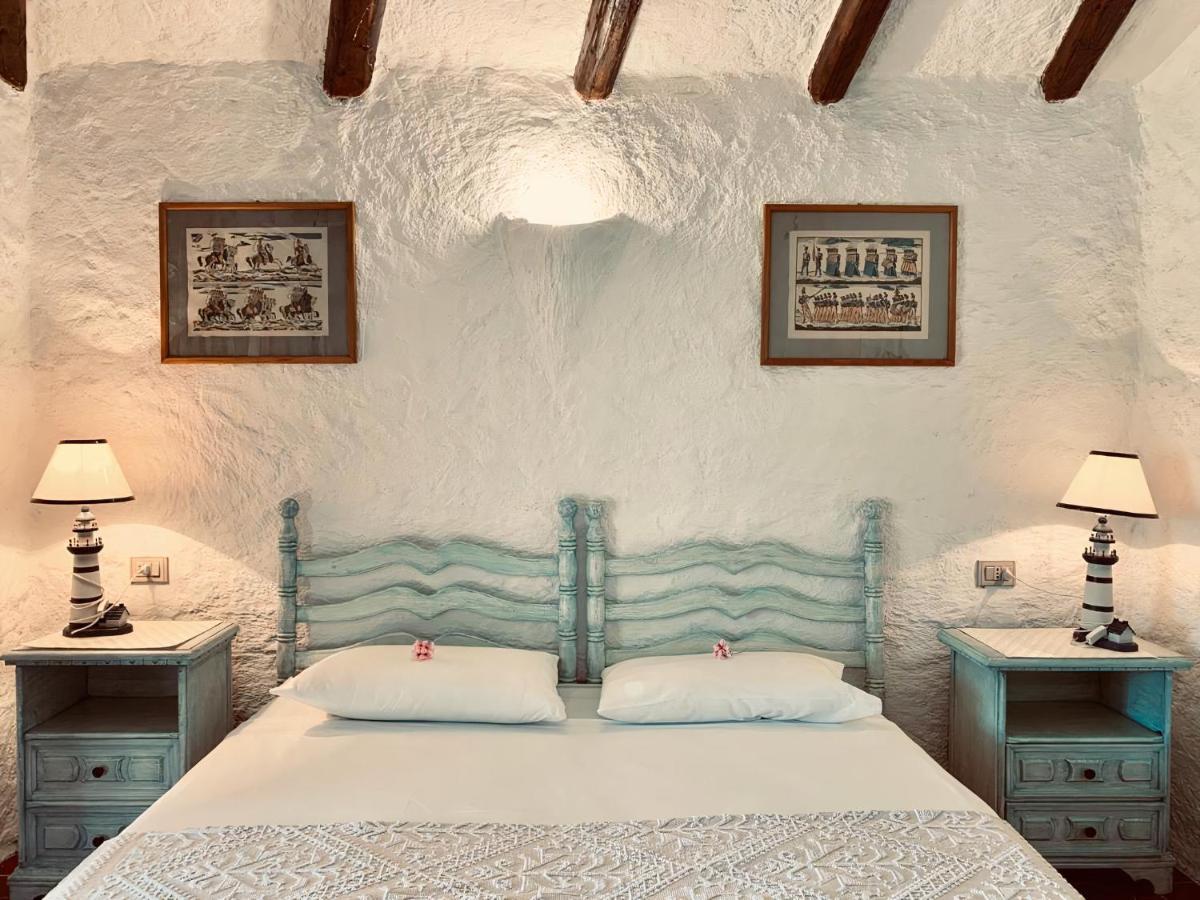 Eleni Room Costa Dorata エクステリア 写真